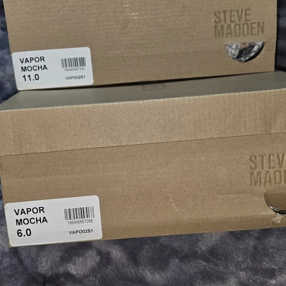 NWB Steve Madden Women's VaporColor Mocha Stiletto Heel Booties‎ Size 6